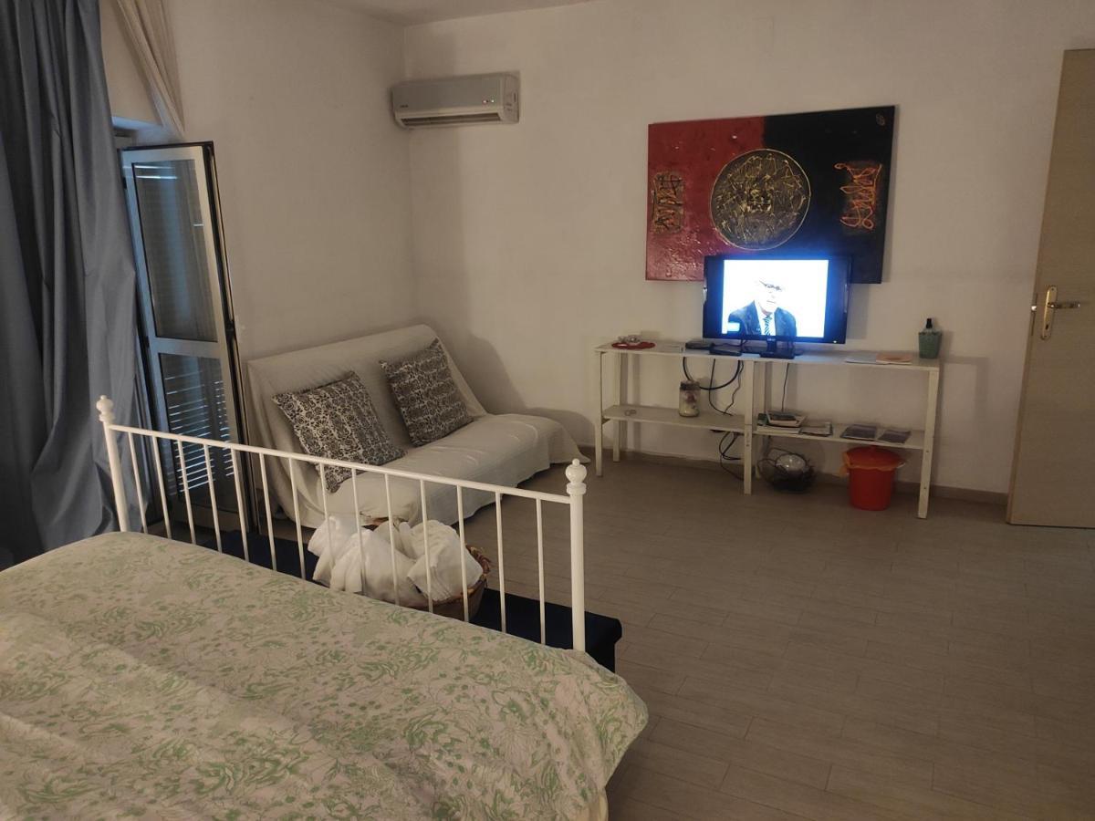 Terrazza Sui Sassi Bed & Breakfast Matera Exterior photo