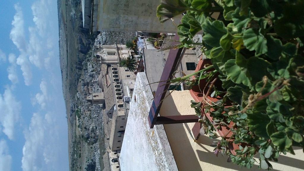 Terrazza Sui Sassi Bed & Breakfast Matera Exterior photo